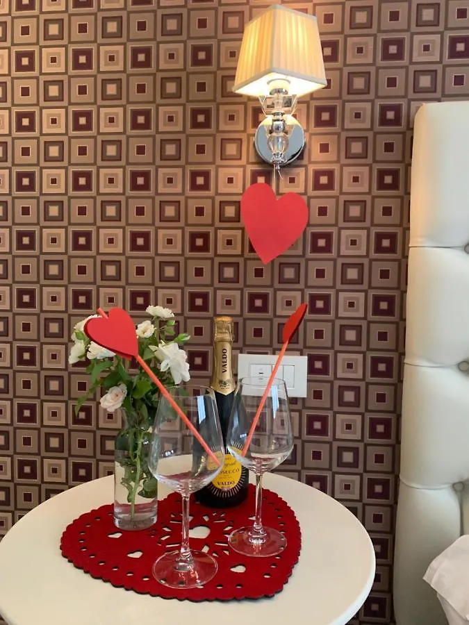 ** Guest house Nuova Opera Rooms Verona Italy