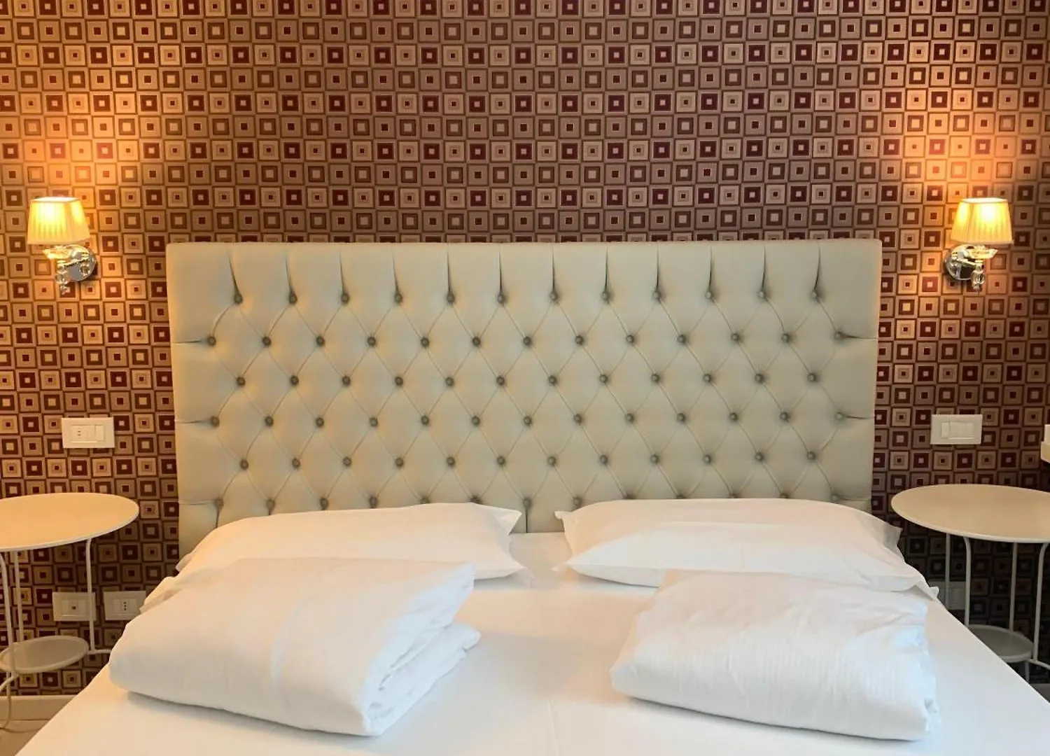 Nuova Opera Rooms Verona 2*,