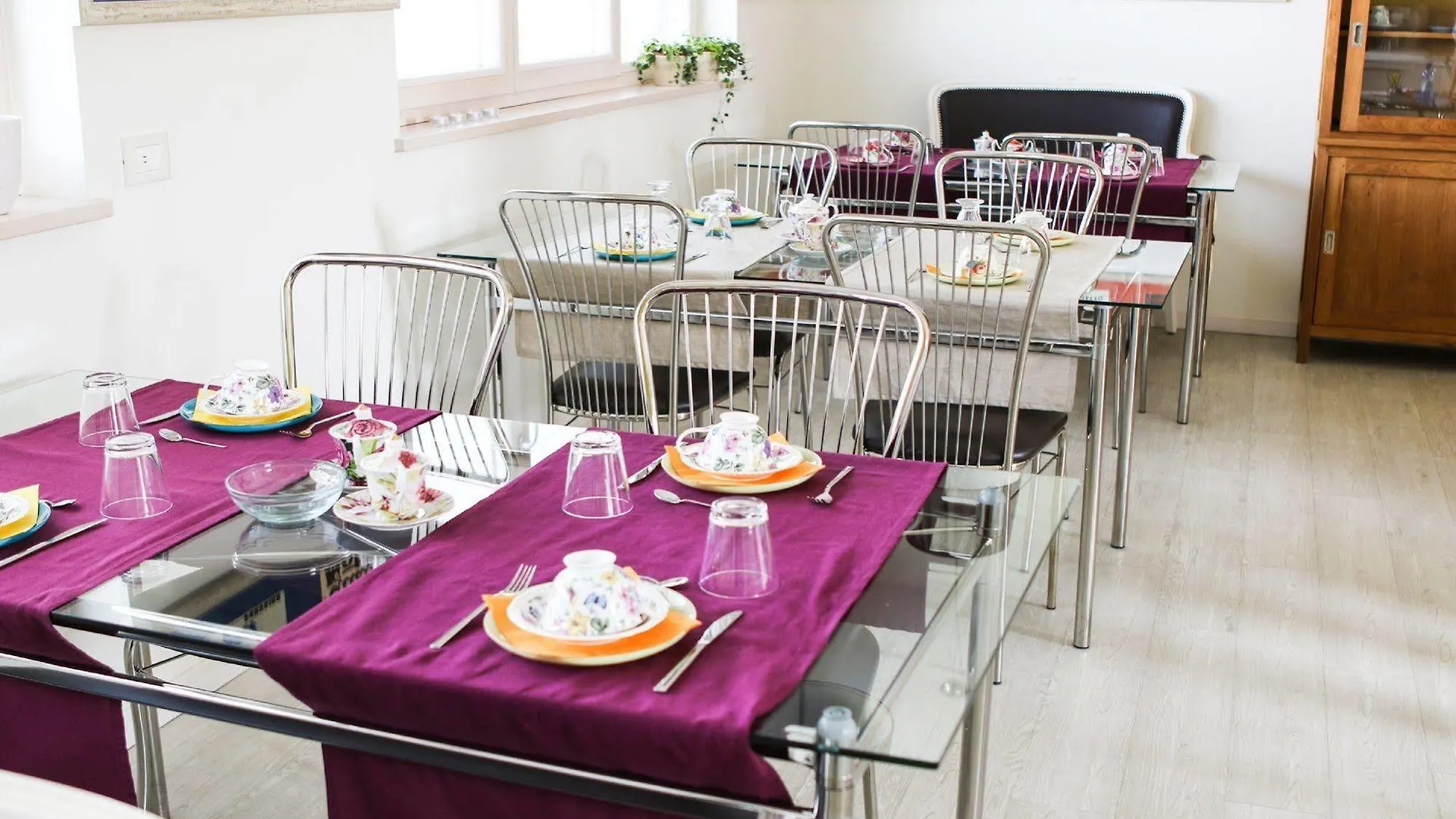 ** Konukevi Nuova Opera Rooms Verona İtalya